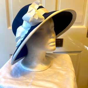 vintage Gabriel Amar for Frank Olive navy wool hat, wide white grosgrain ribbon.